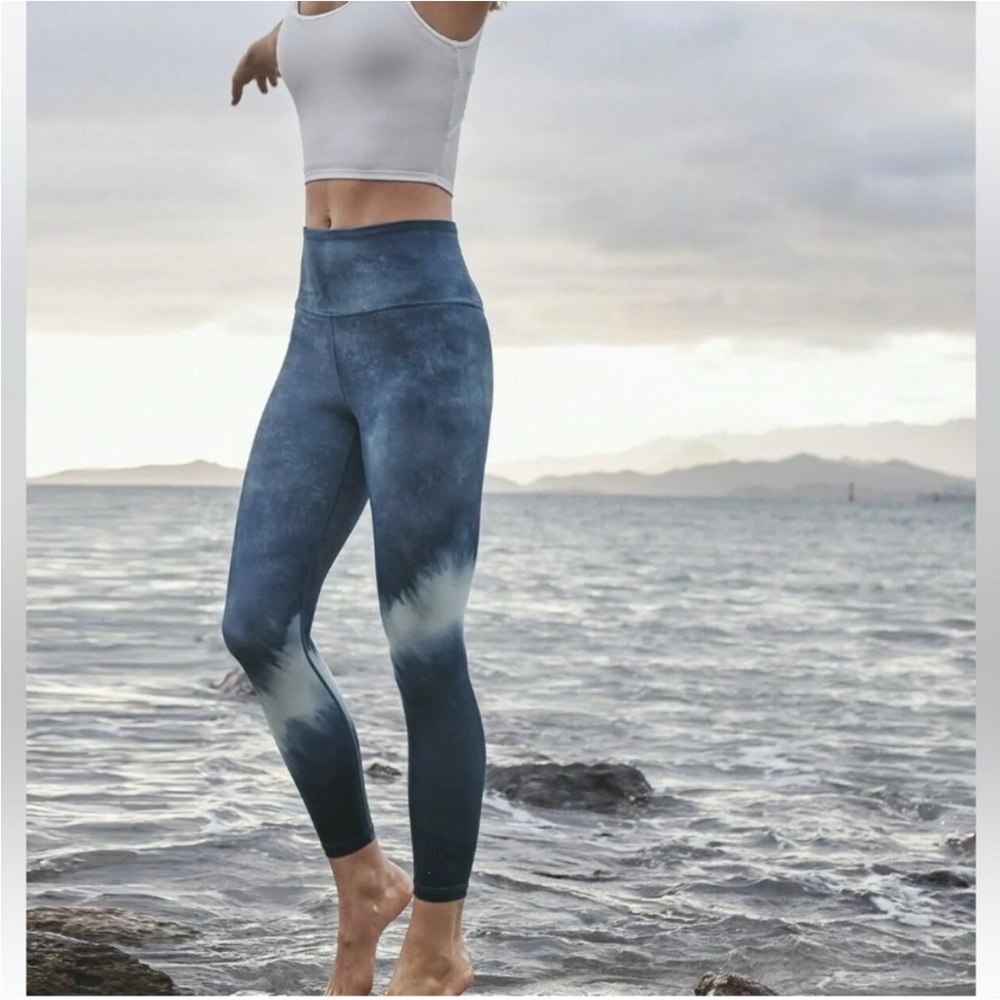 Athleta Watercolor Elation Tight Leggings - L